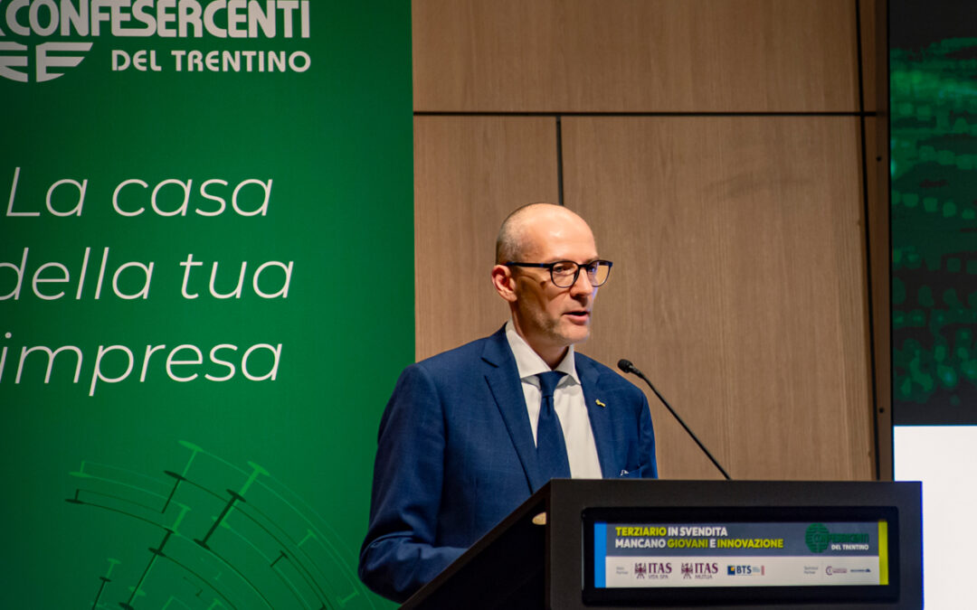 Crescita ferma, fiducia da ricostruire.